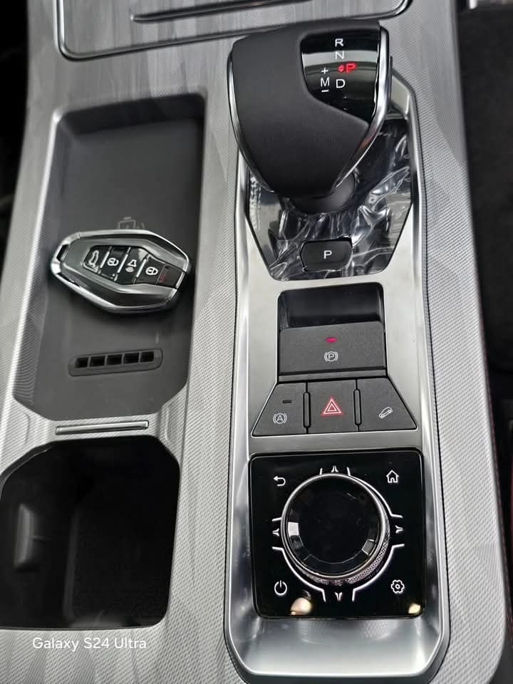 MetAccolade7's tweet photo. #JetoourX70aplusmommentum 
#Luxurysuv 
#Jetour2025 
#Newmodel
#InteriorLuxury https://t.co/WDGQG1VCfM