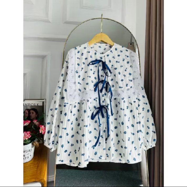 Thrdshpee's tweet photo. Ella Blouse Aksen Pita 🎀
Cocok buat outfit kuliah atau hangout sama temen temen kamu! ✨

⭐4.8
🔗 https://t.co/7gTWzaB92U https://t.co/xuURDmDDpA