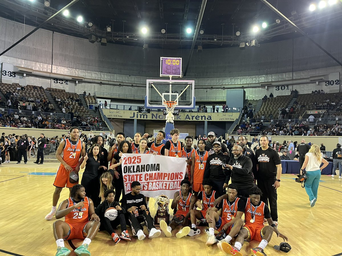 Final 
Booker T Washington 68
Lawton 44
The Hornets win their 17th State Championship with a dominating team performance.
Congratulations Booker T!
#okpreps