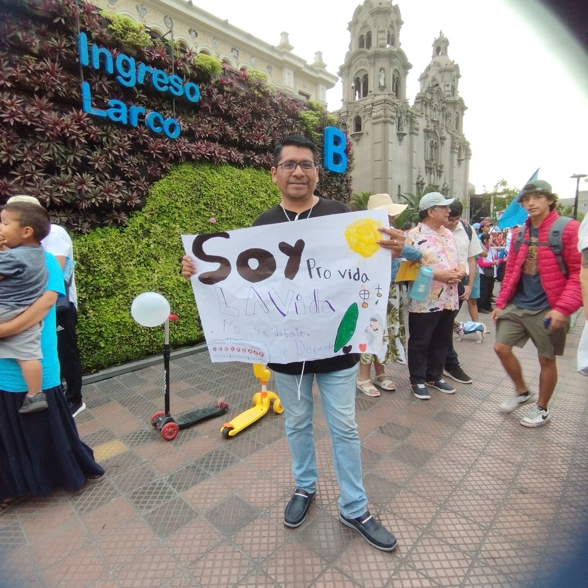#CaminataPorLaVida 
Gracias a la RED DE JÓVENES PRO VIDA y su líder Sofía Luque hoy:
