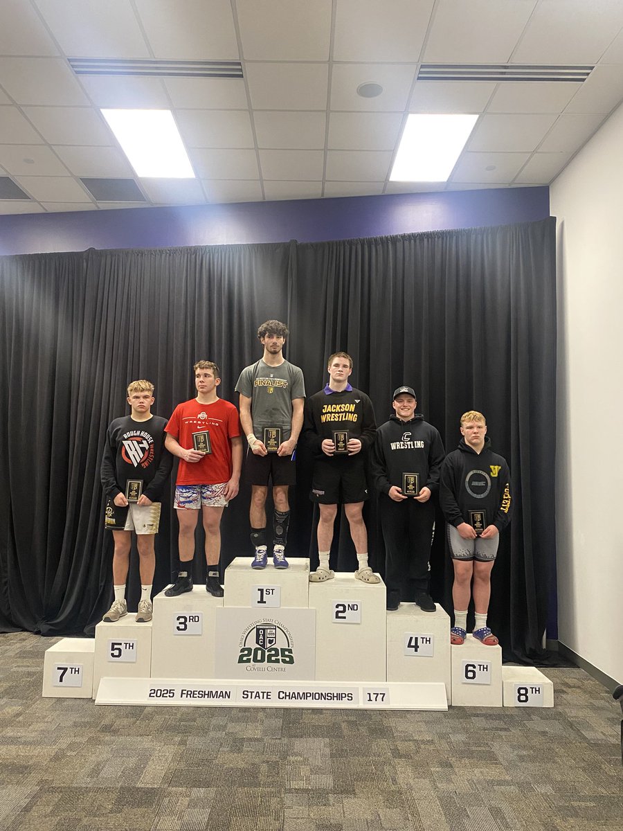 Congrats to Liam Dillon, 177lb Freshman State Runner up! 

#GoBears