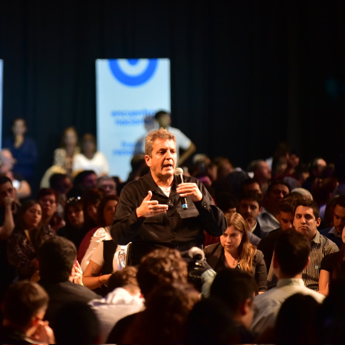 Ariel Cholo Ciano (@arielcholociano) on Twitter photo 🇦🇷 Encuentro Nacional del <a href="/FrenteRenovador/">Frente Renovador</a>, acompañamos a <a href="/SergioMassa/">Sergio Massa</a> con el compromiso del trabajo colectivo para defender los derechos y el futuro de nuestro país.
#OrgulloFR 🇦🇷 Encuentro Nacional del <a href="/FrenteRenovador/">Frente Renovador</a>, acompañamos a <a href="/SergioMassa/">Sergio Massa</a> con el compromiso del trabajo colectivo para defender los derechos y el futuro de nuestro país.
#OrgulloFR