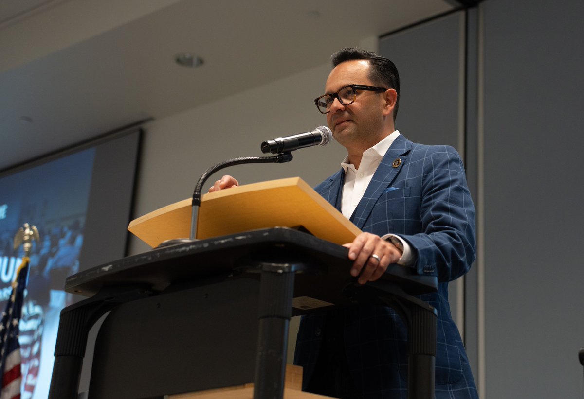 VCRefat's tweet image. REFAT Symposium Celebrating 20 years! Real Estate Fraud Advisory Team Ventura County. Join the Fight Against Real Estate Fraud #venturacounty #Refat #realestate #followers