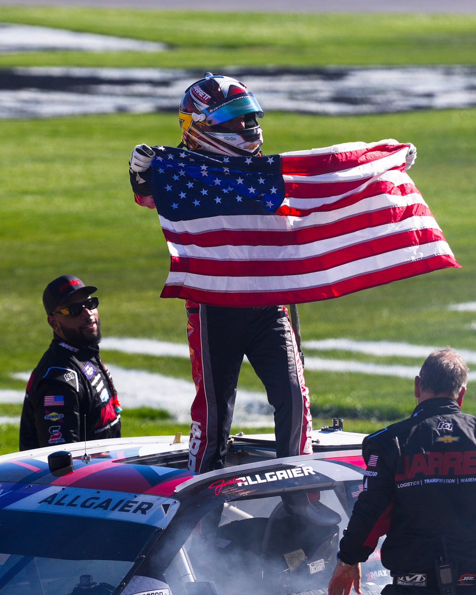 Raise the roof and raise the flag, <a href="/J_Allgaier/">Justin Allgaier</a>!