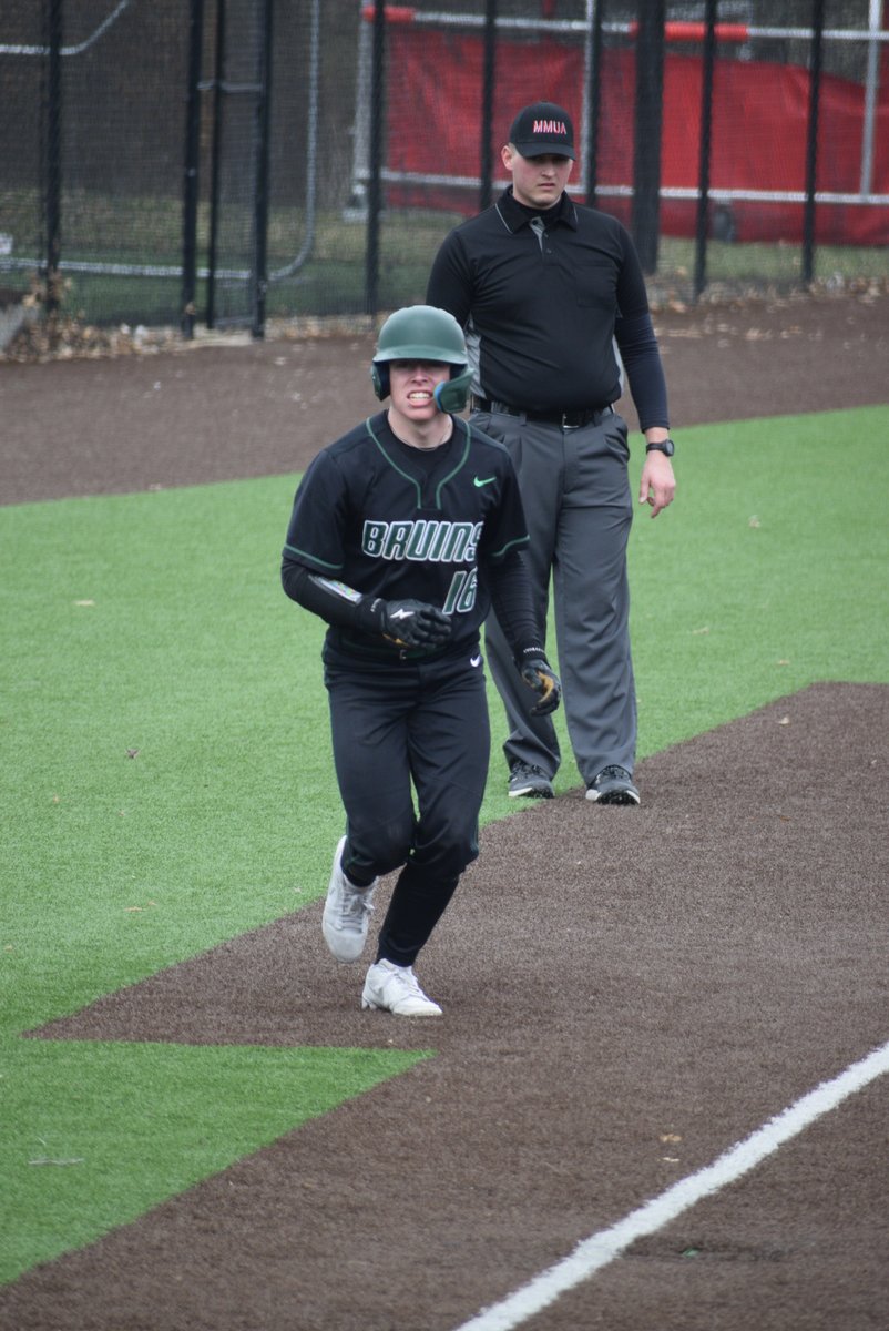 Joanie Straub tweet media