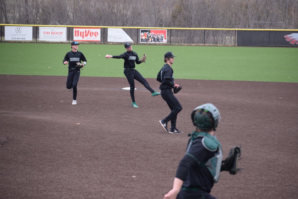 Joanie Straub tweet media