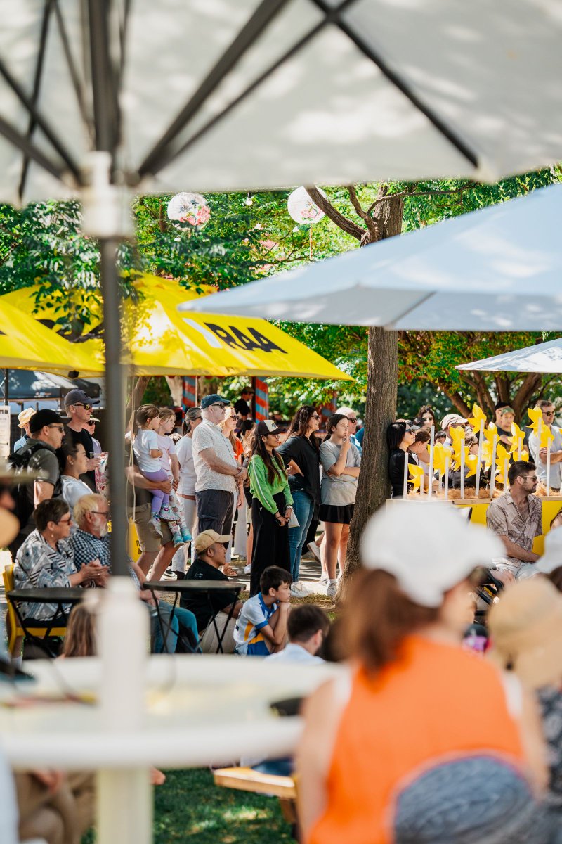 The 𝙍𝘼𝘼 𝙂𝙖𝙧𝙙𝙚𝙣 𝙋𝙖𝙧𝙩𝙮 is back today at the RAA Stage!

The RAA Garden Party is a fun-filled series of free concerts for the whole family featuring the very best Garden acts.

𝗙𝗘𝗔𝗧𝗨𝗥𝗜𝗡𝗚
‣ The Wash Up
‣ Gemima Jones - Sawdust
‣ CHICKENSTOCK!