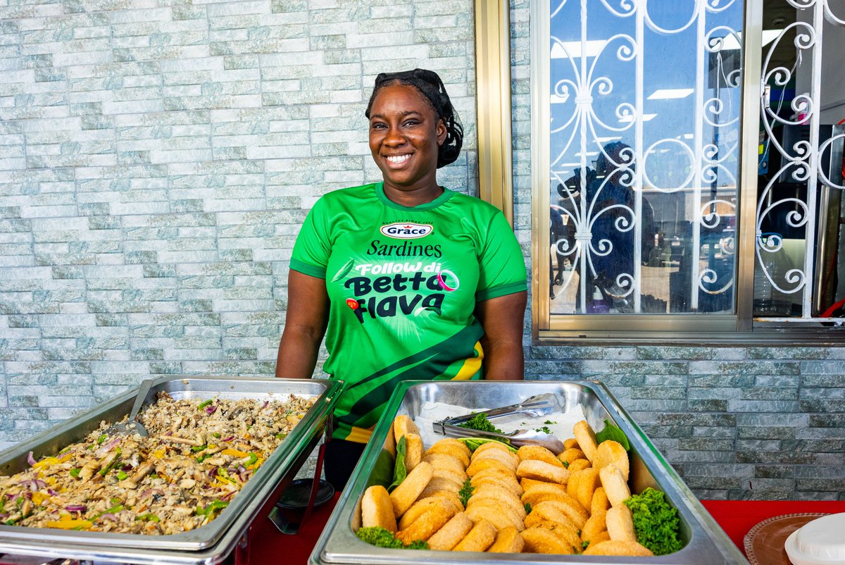 So many shoppers experienced a Good Move today at New Champion Supermarket, Falmouth! Shoppers dipped and won so many prizes and enjoyed delicious samples featuring our Lent friendly products! 😃  #GraceForLent #GraceForLentTour #GraceGoodMove #GoodMove