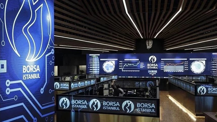 Borsa İstanbul'da manipülatörlere yönelik operasyonun ardından toparlanma eğilimine girerken bir hisse var ki soruşturmada adı vardı borsada büyük kazandırdı 

halktv.com.tr/ekonomi/sorust…