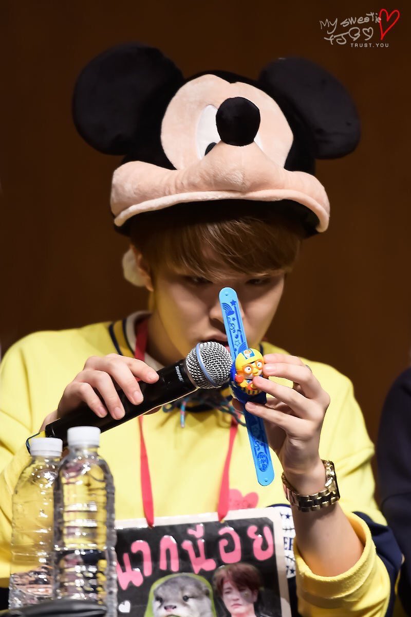 퐝🍎 tweet media