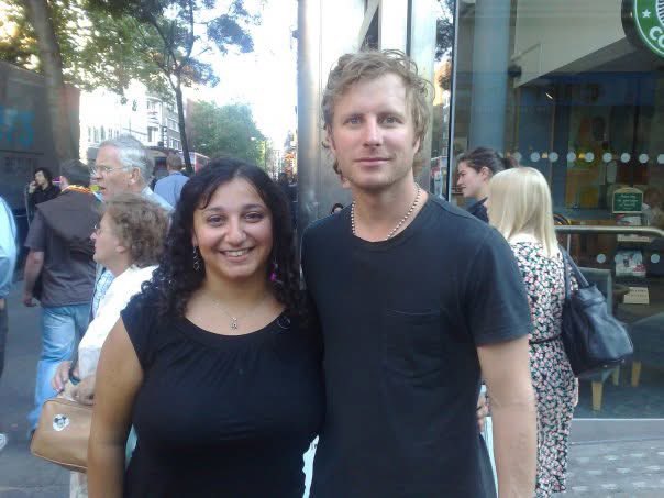 What a fab day/night at #c2c2025. Fantastic headline slot from <a href="/DierksBentley/">Dierks Bentley</a>. #Flashback pic to when I met him before the Borderline gig in London!