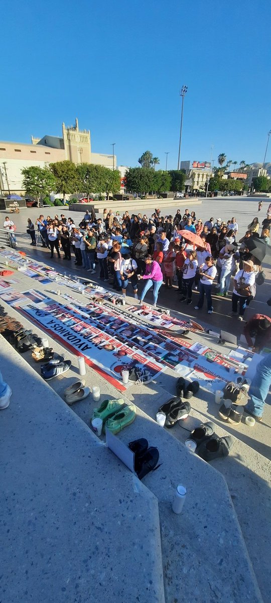manuserrato's tweet photo. Torreón se une al #LutoNacional #TeuchitlanNuncaMas.
"No queremos más Teuchitlán, ni Patrocinio, ni San Fernando...", ni más masacres ni exterminios. https://t.co/FVaXxTiTHw