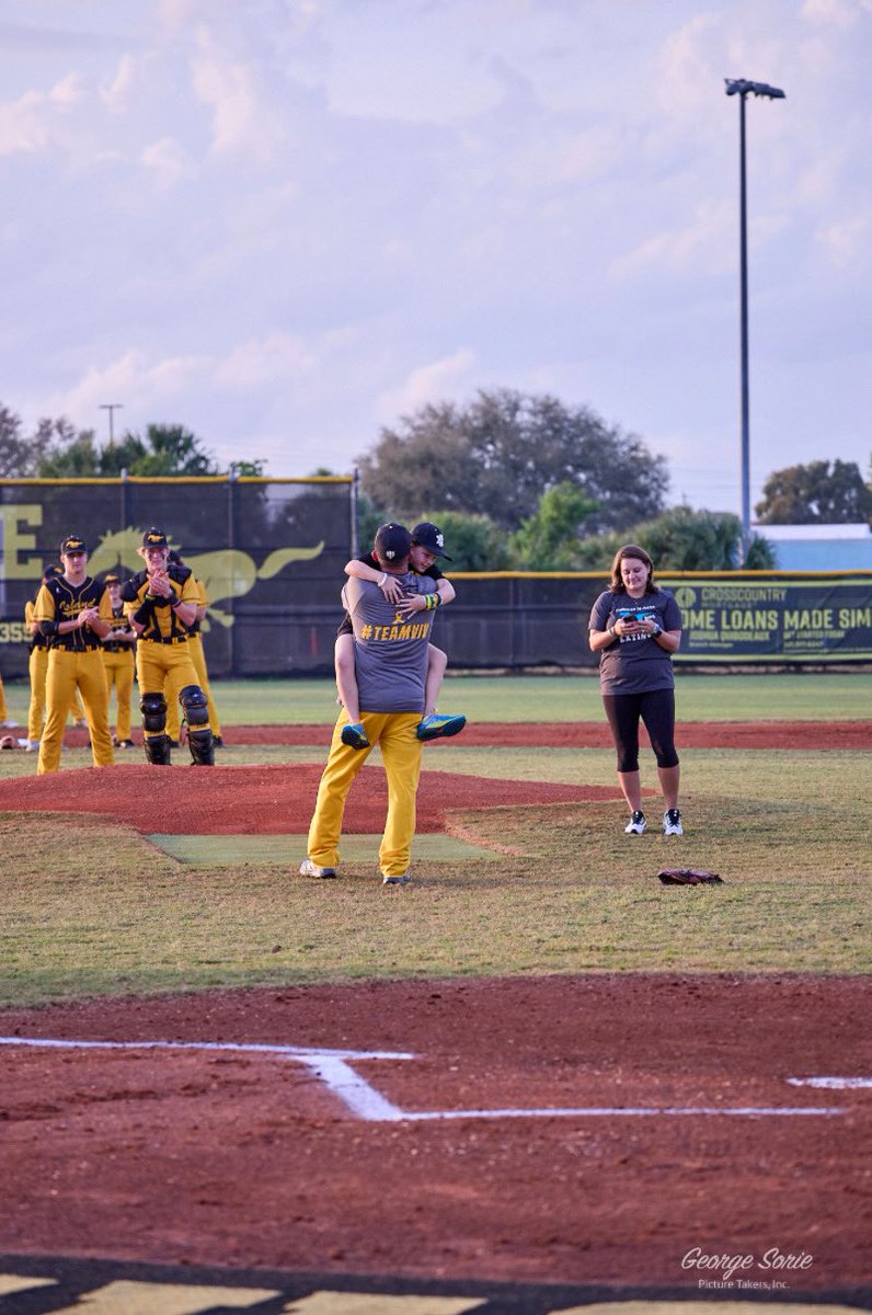 Dad/Coach17 tweet media