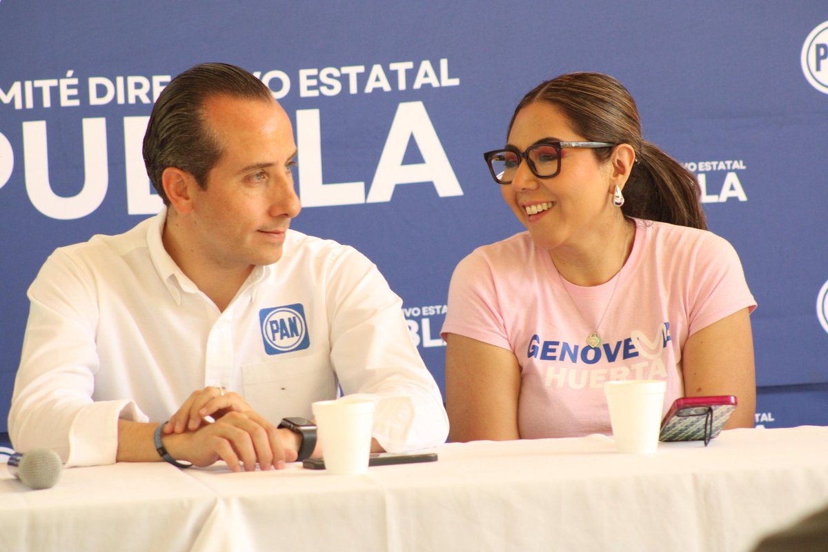 PANPuebla2427's tweet photo. Nos llena de entusiasmo haber estado con la militancia de Acatlán de Osorio. Nuestro compromiso es claro: ser una dirigencia que escucha y trabaja de la mano con los panistas.

Con apertura y esfuerzo, construiremos un Acción Nacional más fuerte y unido. https://t.co/DHnBwJX4Gz