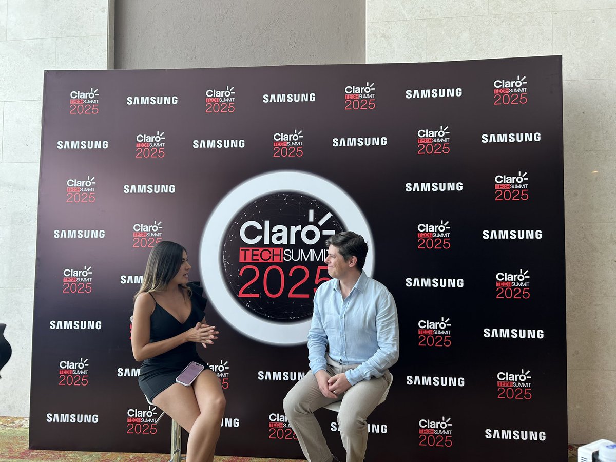 rvinyals's tweet photo. Gracias a @ClaroColombia por la invitación al #clarotechsummit2025. Un espacio para hablar de innovación, ciberseguridad e Inteligencia Artificial. https://t.co/NCvUVgxKfD