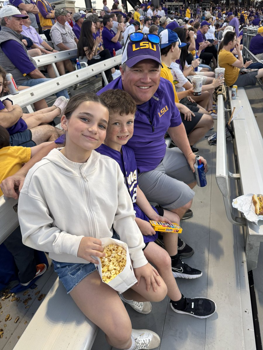 Hunter Decell tweet media