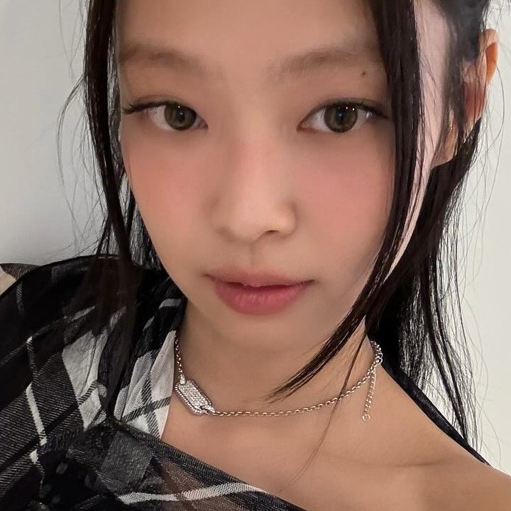 kira. tweet media