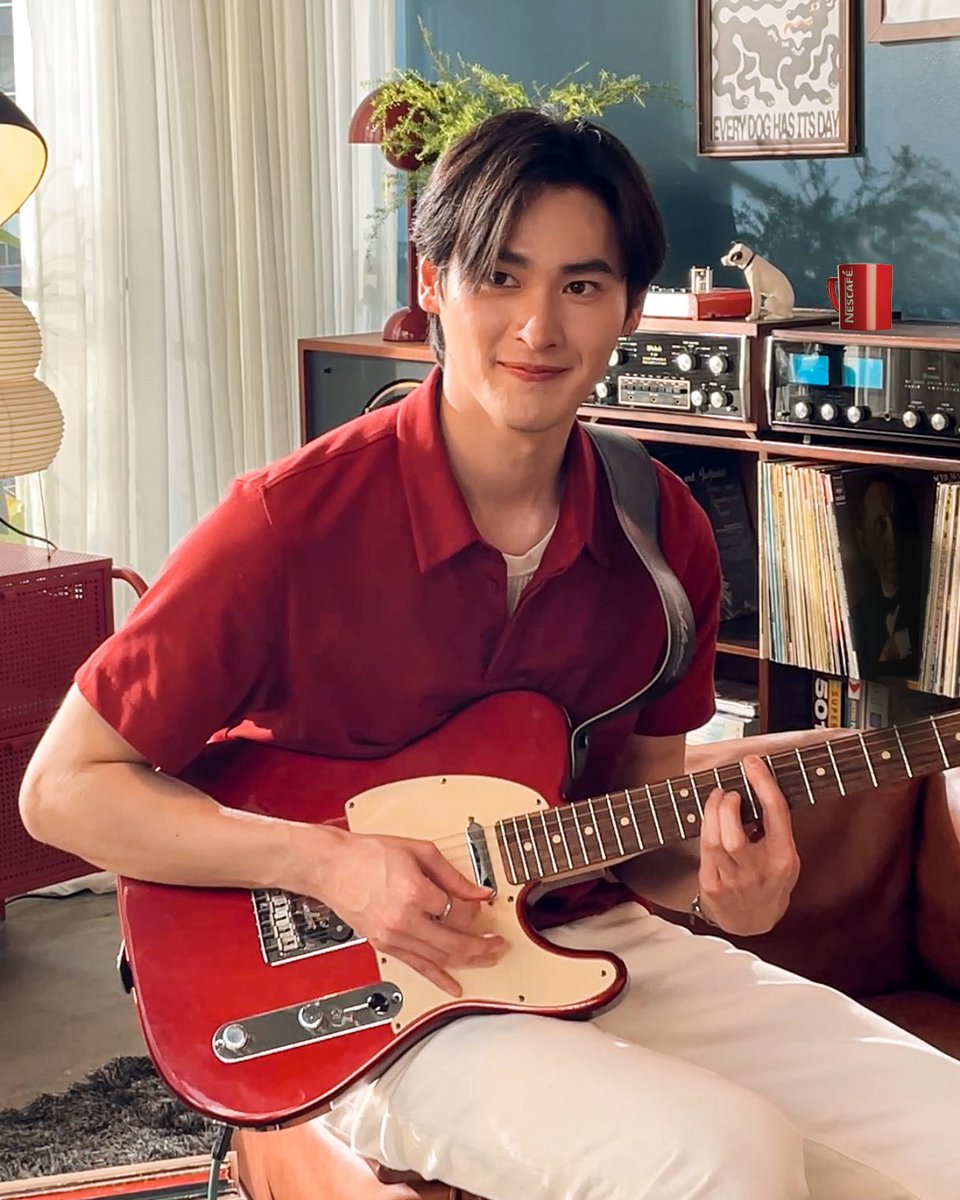 numberx9th's tweet photo. เริ่มวันดี ๆ แค่มี ’เธอ’ ..เธอคนนี้ได้มั้ยครับ 🫵🏻🫰🏻
🤭 🎸☕️ 

#เก้ากับทุกวันที่ดี https://t.co/fo0t8sTm3g