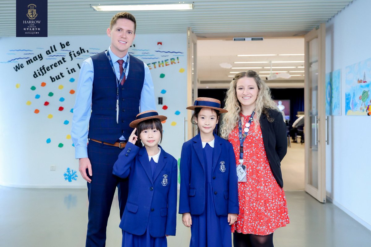 JackBenstead's tweet photo. Thank you to our student ambassadors for leading tours and sharing their Harrow Hengqin learning with confidence and enthusiasm on our open day yesterday. They were true Harrovian role models, making a great impression on our guests and showcasing the very best of our school. https://t.co/wOxYHm6iwJ