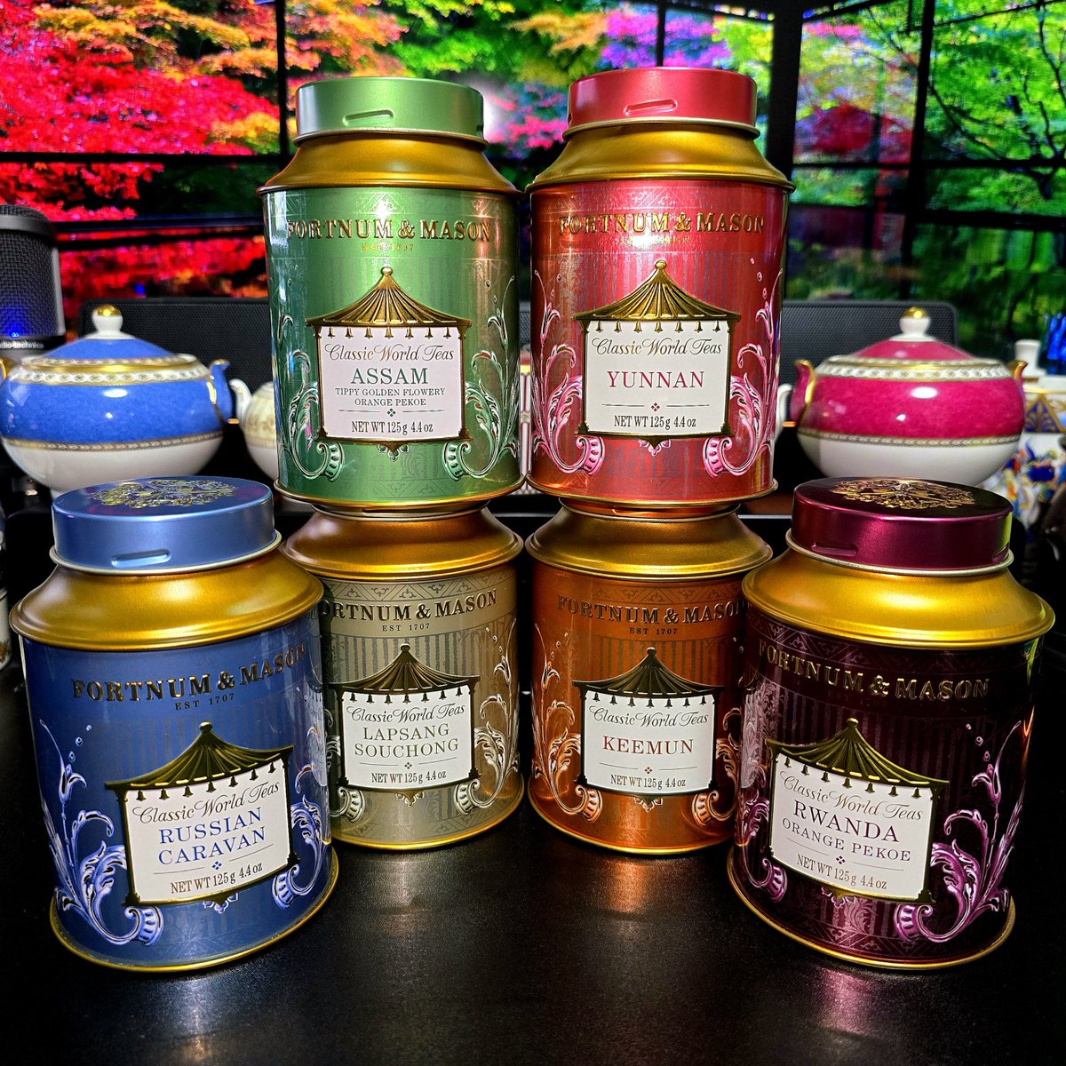 F&MのClassic World Teasシリーズ、見て買って飲んでほしい。