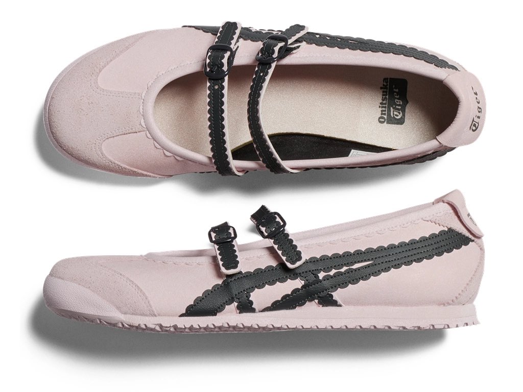 hynbnk's tweet photo. onitsuka tiger mexico 66 tgrs 👀🎀 https://t.co/rFBLFa4Mlg