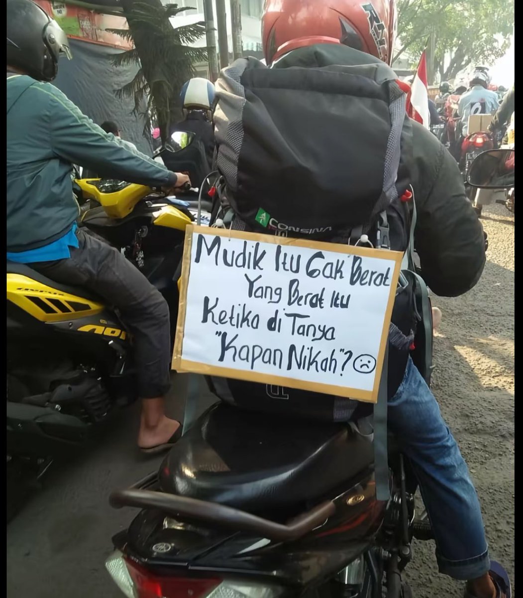 perlopers's tweet photo. @traveloka Lebaran tiba, hati penuh suka,
Traveloka siap, liburan tak terlupa
Pesan tiket mudah, tak perlu lama,
#LebaranLiburanTraveloka memang juara https://t.co/xwIqW9Ctoi