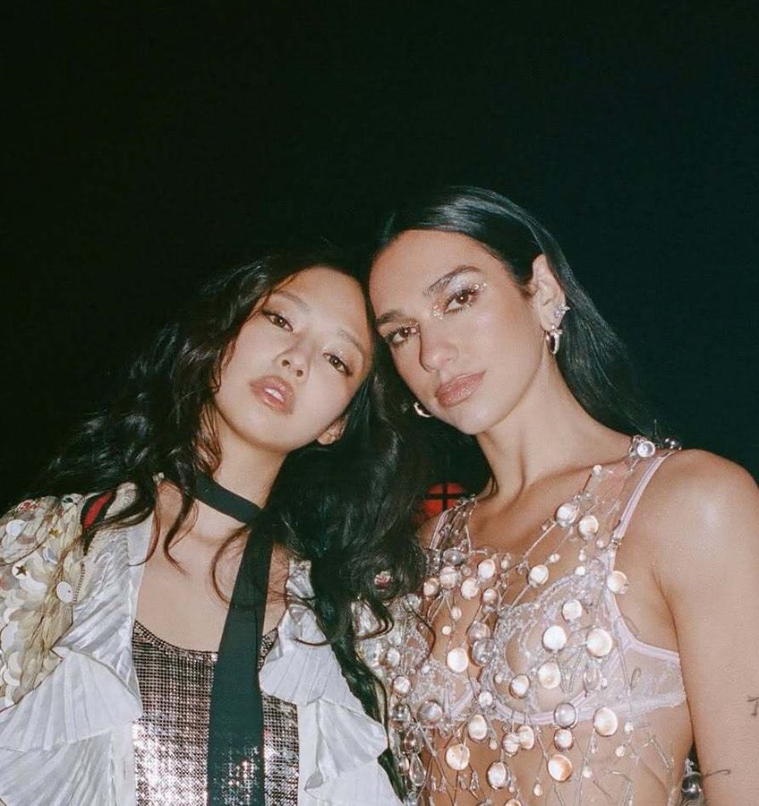 Dua Lipa Society (@dualipasociety) on Twitter photo 📈 | Billboard Hot 100 — Final Predictions (<a href="/talkofthecharts/">Talk of the Charts</a>);
#80. “Handlebars” (NEW)
Points: 51 📈 | Billboard Hot 100 — Final Predictions (<a href="/talkofthecharts/">Talk of the Charts</a>);
#80. “Handlebars” (NEW)
Points: 51
