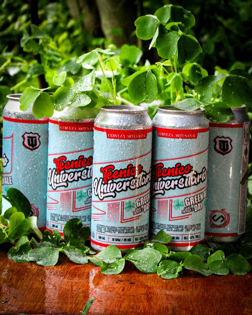 AlexJavier14's tweet photo. @VazSport y #TécnicoUniversitario por el día de San Patricio han sacado al mercado una cerveza artesanal edición especial https://t.co/lubCudksD0