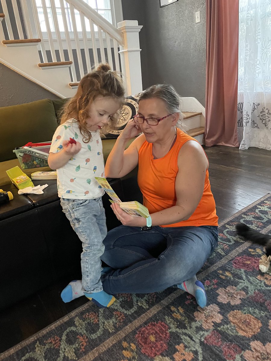 kle052789's tweet photo. #fridaysareforfletcher and sometimes Saturdays too. #gardentime #libraryvisits #strawberriesandbrainquest #notacoffeefan #yet https://t.co/ouPu5ZSO7N