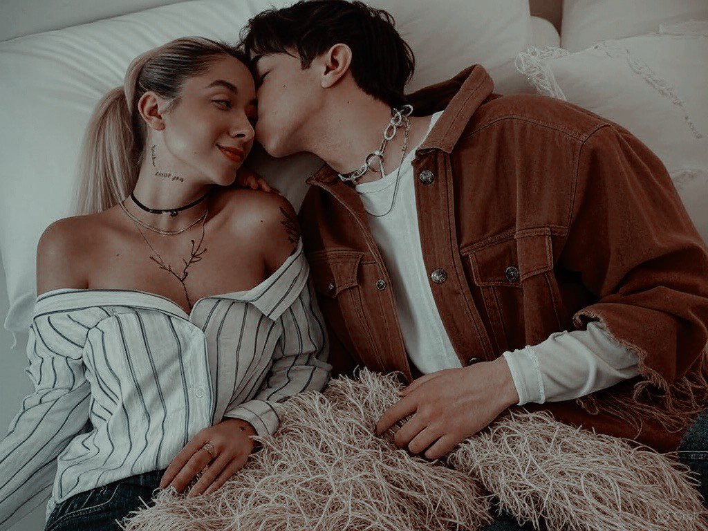 ᅠ
ᅠ

ᅠᅠ

                     ࣪𓏲ᥫ᭡ ₊ 𝑇𝑒 𝑣𝑖, 𝑦 𝑢𝑛 𝑏𝑜𝑙𝑒𝑟𝑜 𝑑𝑒 𝑎𝑚𝑜𝑟 𝑠𝑜𝑛𝑜́ 𝑑𝑒𝑛𝑡𝑟𝑜 𝑑𝑒 𝑚𝑖
                                 𝒎𝒆 𝒓𝒐𝒃𝒂𝒔𝒕𝒆 𝒆𝒍 𝒂𝒍𝒊𝒆𝒏𝒕𝒐 ¿𝒒𝒖𝒆 𝒑𝒖𝒆𝒅𝒐 𝒅𝒆𝒄𝒊𝒓? ᅠ
ᅠ

ᅠᅠ