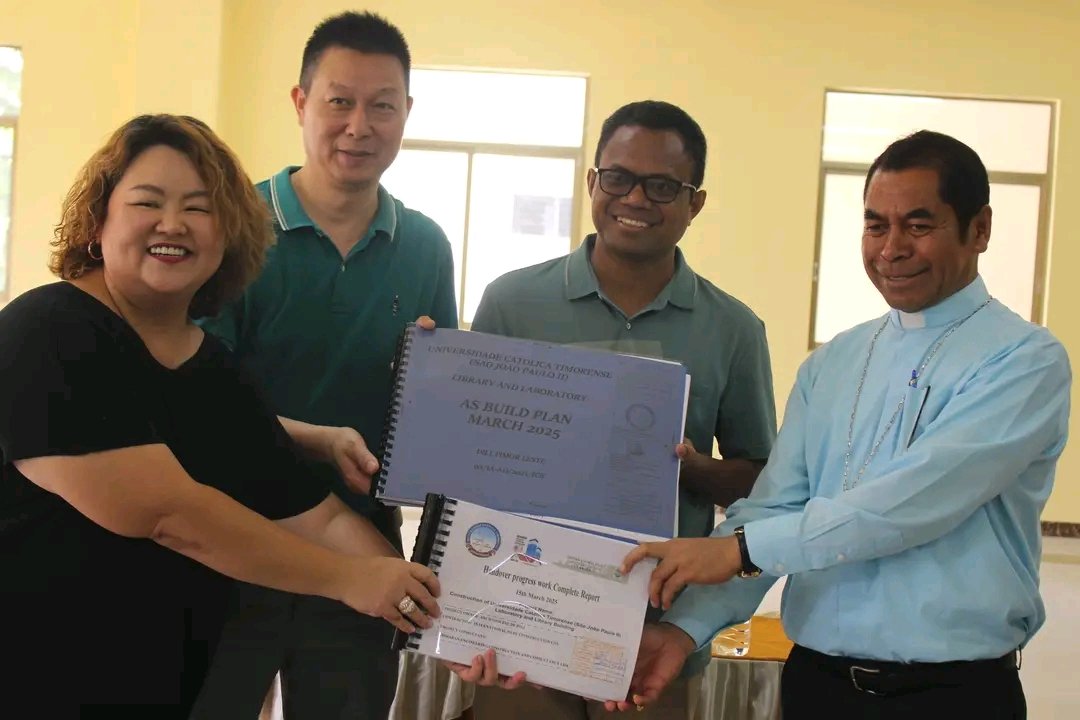 FFspdd's tweet image. Iha loron 15 Março 2025, oficialmente entrega ona obra edifício foun UCT (Biblioteca no Laboratório) hosi empresa International HE FU Construction Lda ba dono da obra Arquidiocese de Dili, liu hosi Fundação São Paulo.  Agradeçe wain ba ita hotu nia cooperação.