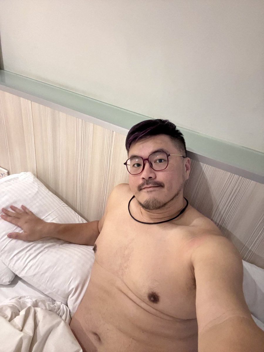 早安，誰要來躺躺😁