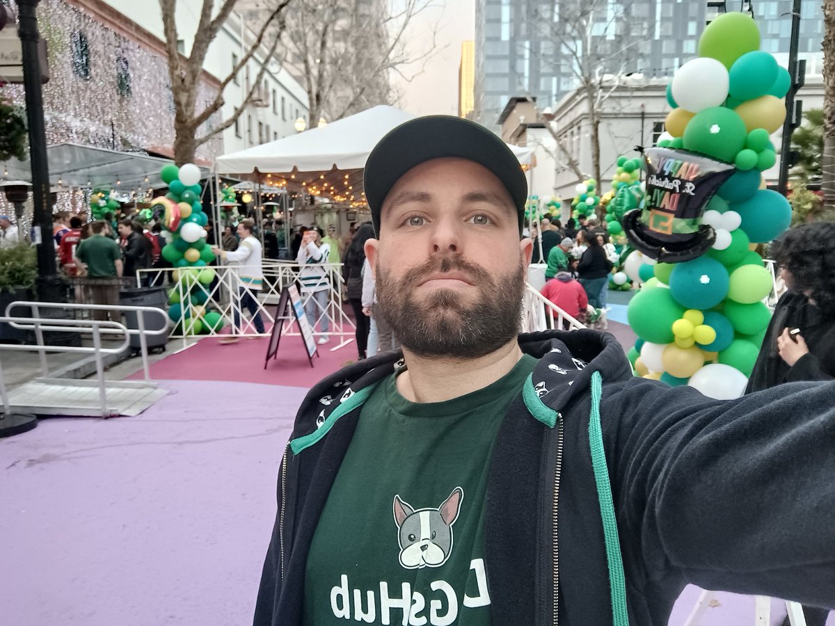 Got off the plane in San Jose for #GTC25, suddenly realized that it's close to St Paddy's day and that I'm accidentally well dressed for it
