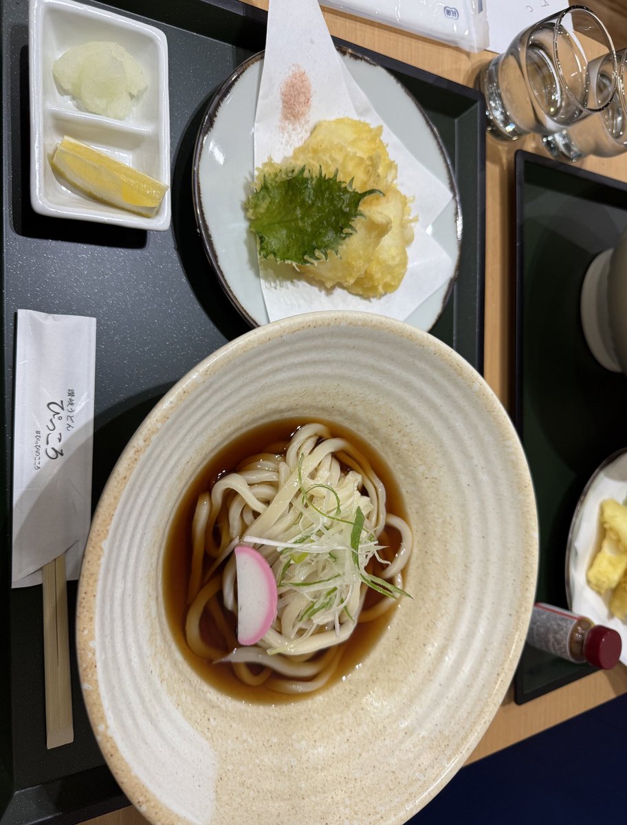 Naccyo_'s tweet photo. めっちゃ久しぶり~!!
初めて四国に上陸して香川県に2泊3日旅行してきたぁ~
讃岐うどん2回も食べて、ずっと行きたかった猫カフェにも行けて嬉しかった🥹
次は愛媛も高知も徳島も行きたいなぁ💞 https://t.co/dNUqQiJJLK
