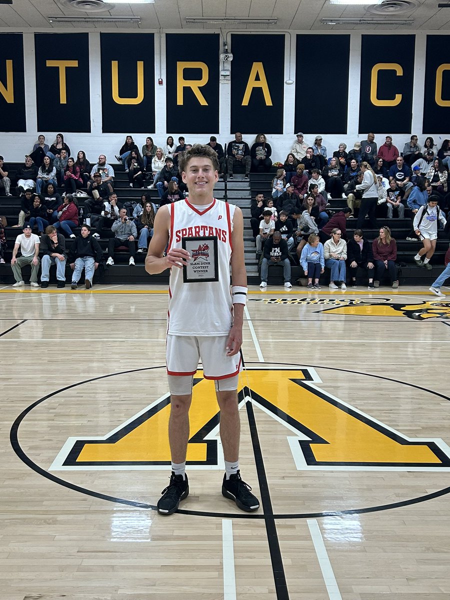 VCBCA (@vcbcaofficial) on Twitter photo Congrats to Jackson Knowles of Rio Mesa for his win over Carter Battle of Santa Barbara in the VCBCA All Star game dunk contest.
<a href="/vcspreps/">VCS Preps</a> <a href="/TheGaragePod/">The Garage Podcast</a> <a href="/latsondheimer/">eric sondheimer</a> <a href="/pollonpreps/">Jack Pollon</a> Congrats to Jackson Knowles of Rio Mesa for his win over Carter Battle of Santa Barbara in the VCBCA All Star game dunk contest.
<a href="/vcspreps/">VCS Preps</a> <a href="/TheGaragePod/">The Garage Podcast</a> <a href="/latsondheimer/">eric sondheimer</a> <a href="/pollonpreps/">Jack Pollon</a>