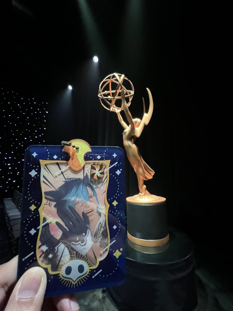 fetishinni's tweet photo. you bet your ass this cat femboy is at the emmys with my Amurot shawl https://t.co/RhtOB9AZ0Q