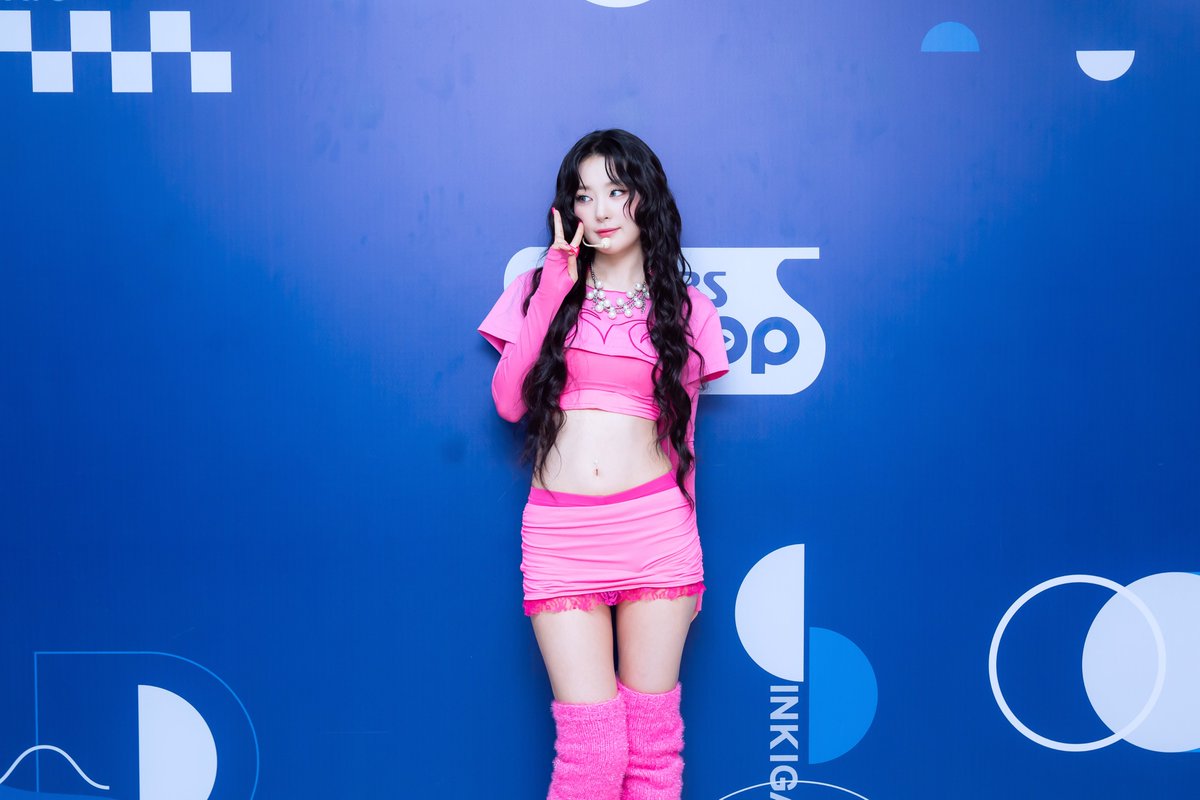 [👔] 250316 #착장인가

잠시 후 오후 1시 35분!
#인기가요 에서 만나요❤

#슬기 #SEULGI #BabyNotBaby <a href="/RVsmtown/">Red Velvet</a>