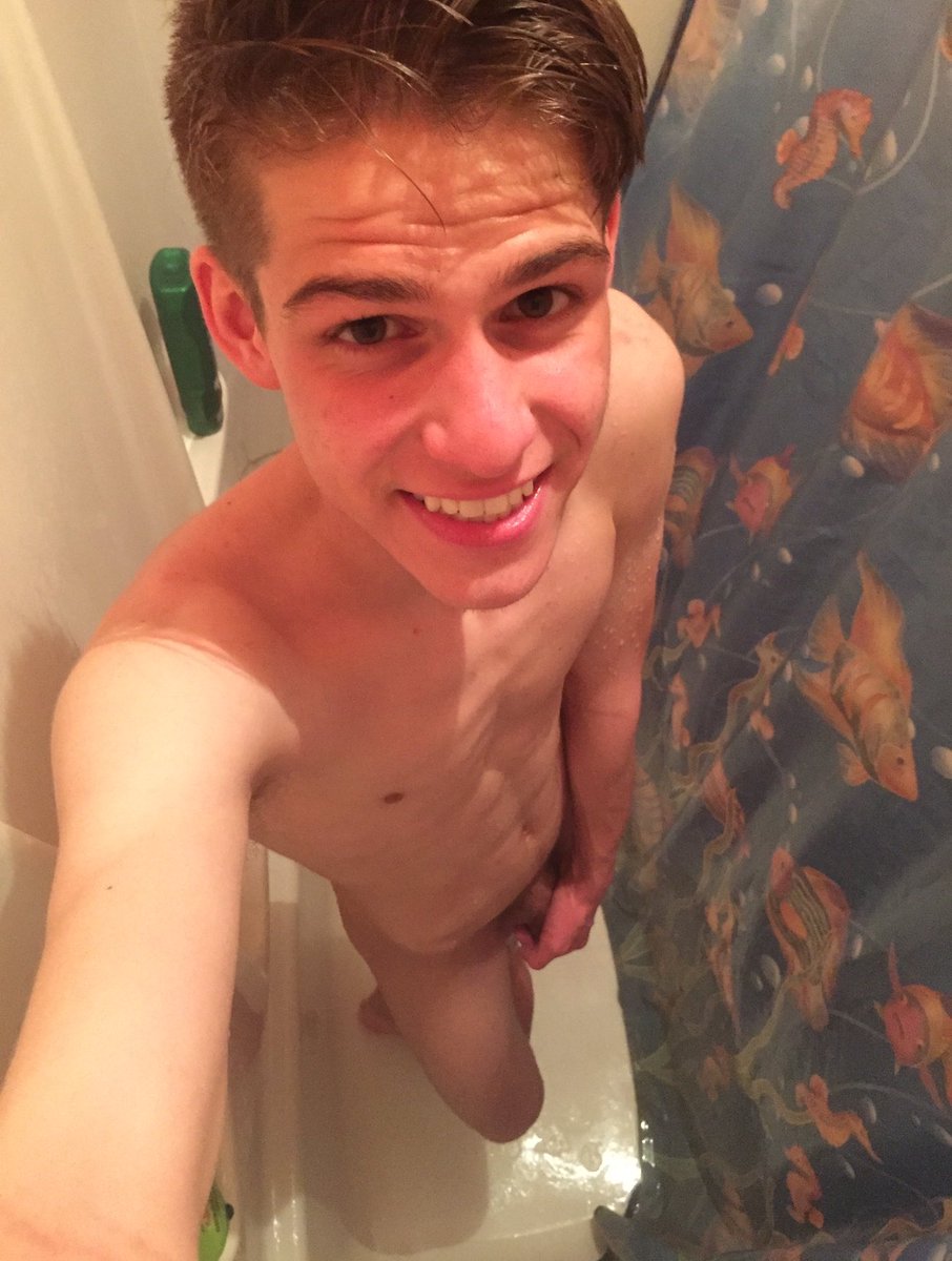 Shower time 😋