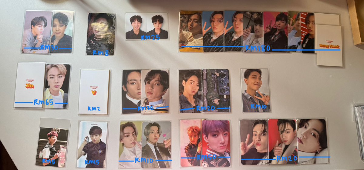 aesy00ng's tweet photo. WTS BTS PHOTOCARDS

*need to take 3 pcs/sets and above to proceed postage
*postage wm rm7, em default 
*will give video condition
*can mix with my other listings
*pm me if youre interested
help retweet also tq :))
#pasarBts #pasarbts #myARMYjual https://t.co/4F4mudNdkZ