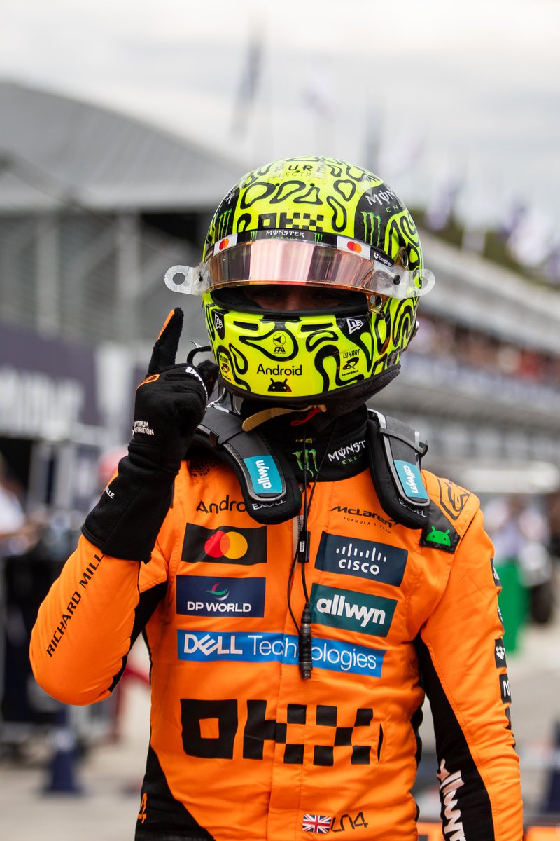 🏆 LANDO NORRIS WINS THE AUSTRALIAN GP

He leads the F1 World Drivers Championship for the first time in his career. 🧡