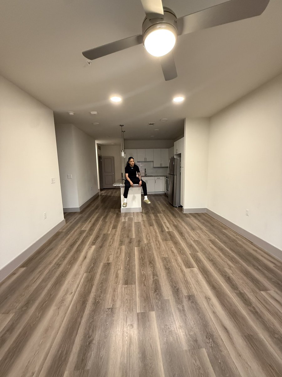 KeezyTwoHundo's tweet image. Goodbye to the old spot…