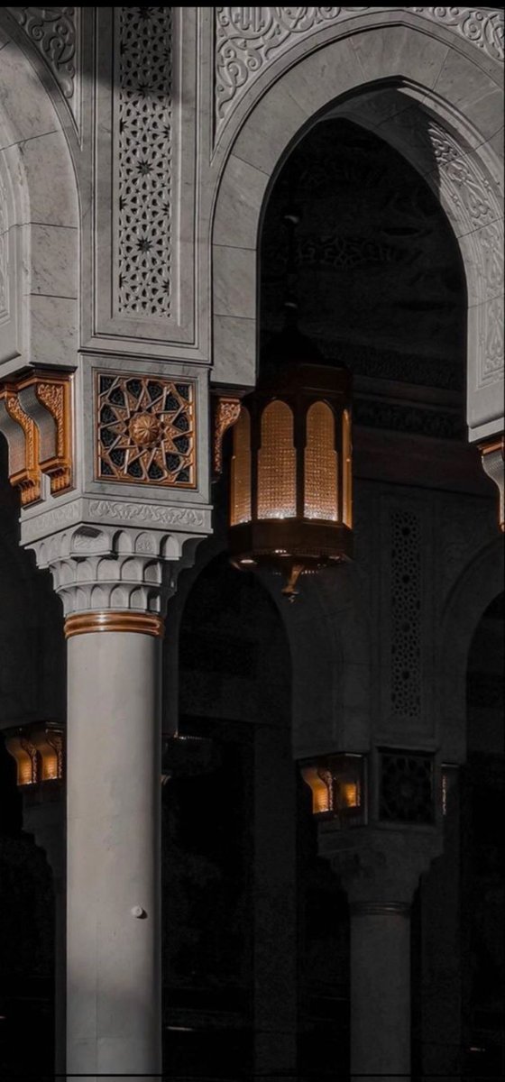 16 |رمضان🌙
"اللهم لك الحمدُ على رحمتك الخاصّة والعامّة، ولطفك الضافي والخافي، وجبرك المحسوس والملموس، وحلمك الدائم، وسترك القائم، وعطائك بالمدّ أو الصدّ، لك الحمدُ يا حميدُ يا مجيدُ حمدًا كثيرًا طيّبًا مباركًا فيه"
#رمضان_2025