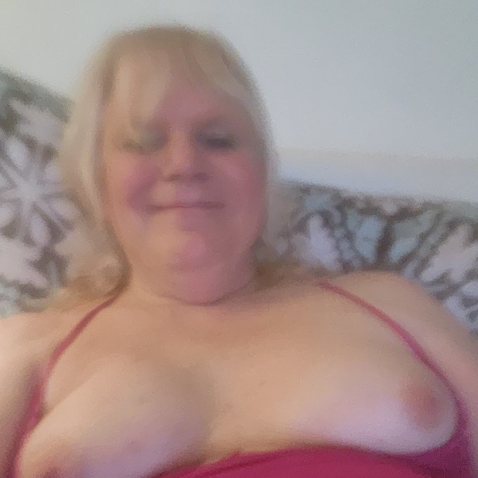 Naughty Dana - #NewProfilePic https://t.co/z9kqrtfa9x