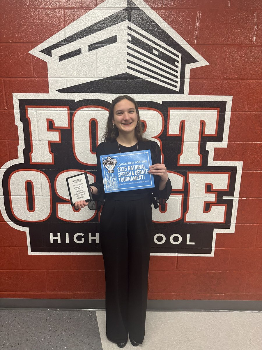 NSDA HOA District Tournament results: 
4th - PF - Banasik/Moore (Nat Qual)
4th - INFO - Lilly Beckner (Nat Qual)
5th - DUO - Arnold/Marsh
SEMIFINALISTS
HI - Supha Yates
POI - Malia Arnold
USX - Kindra Moore
PF - Marsh/Snyder
PF - Potter/Yost
PF - Brown/Dang
#FortProud