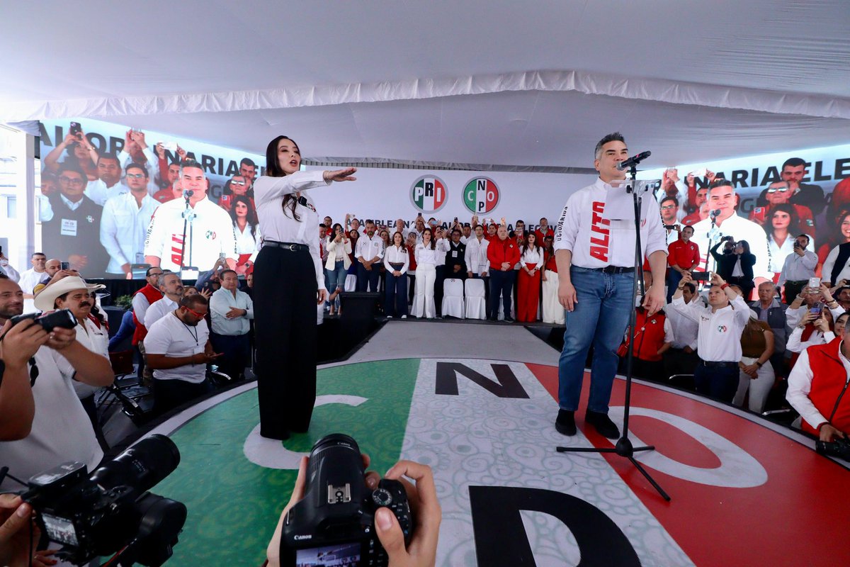 𝘾𝙀𝙉 𝙅𝙐𝙑𝙀𝙉𝙏𝙐𝘿 𝙋𝙊𝙋𝙐𝙇𝘼𝙍 tweet media