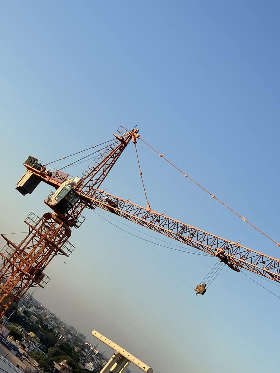monisha4's tweet photo. #SingaraChennai has become #CraneChennai . The mechanical variety. I clicked these from my terrace. 
#RIPGreenTrees https://t.co/Qr19G7E2Lk