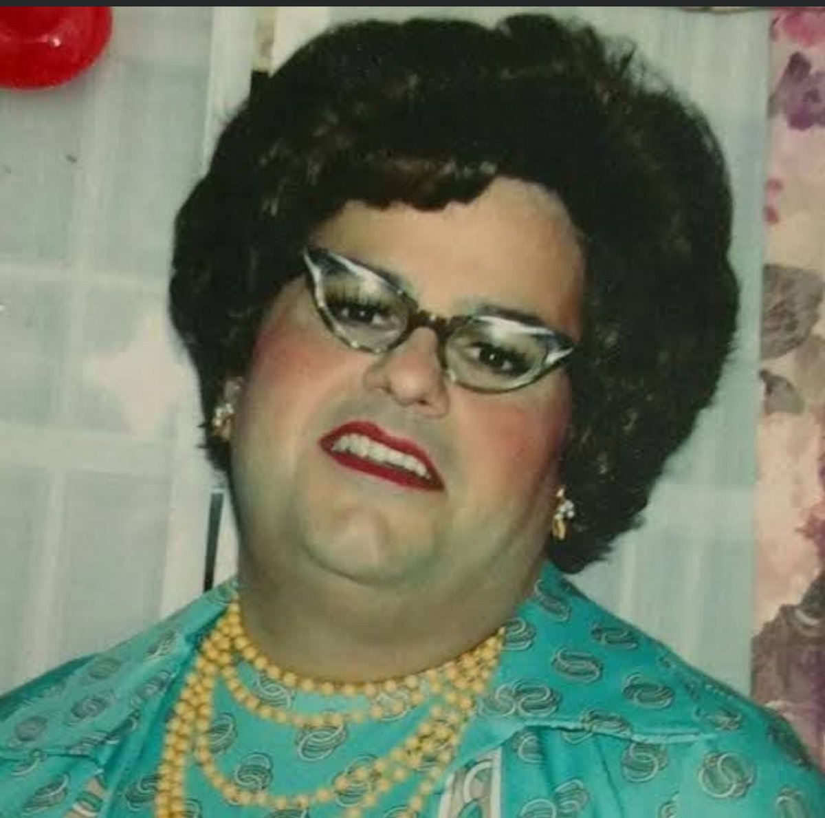 Buenas noches twitch.tv/elboddyjuega