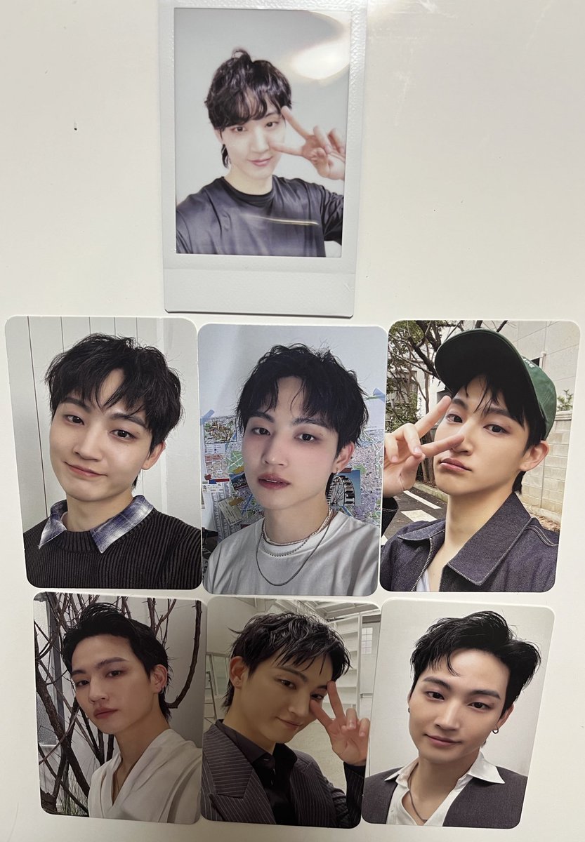 JBdef0106's tweet photo. GOT7 JAYB 交換　トレカ　チェキ

譲 
封入トレカ: 1枚目画像
タワレコ特典チェキ

求 2枚目封入ジェボム
3枚目チェキ

同種交換お願いいたします。
DMまたはリプお願いいたします🐤 https://t.co/24fPjqacnX