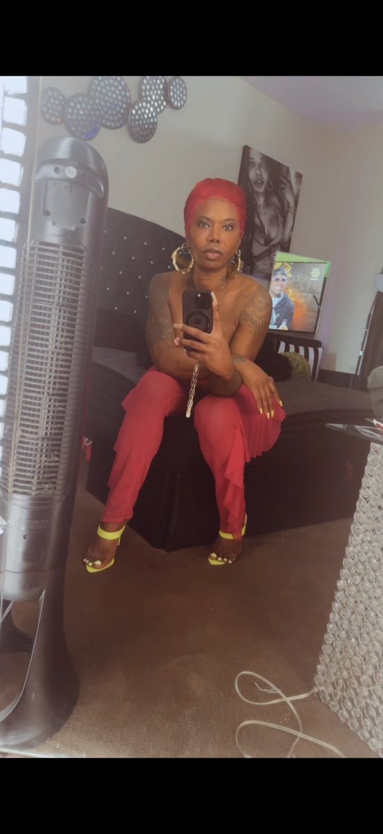 Kim Carta (@tscarta) on Twitter photo 