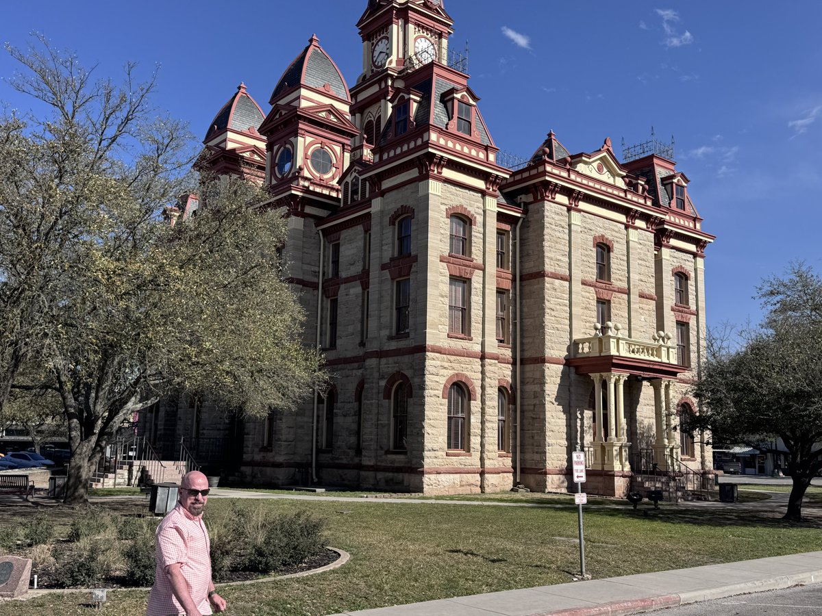Drove out to Lockhart for some BBQ.